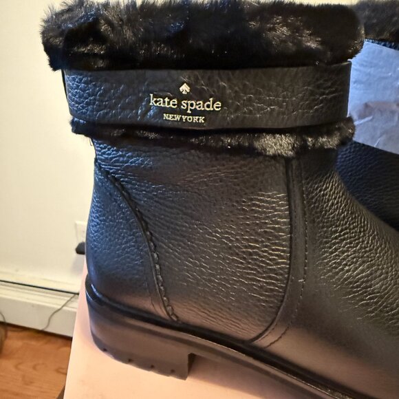 Kate Spade New York Bailee Winter Bootie Black Leather Faux Fur Trim Size 8.5 B - Picture 3 of 9